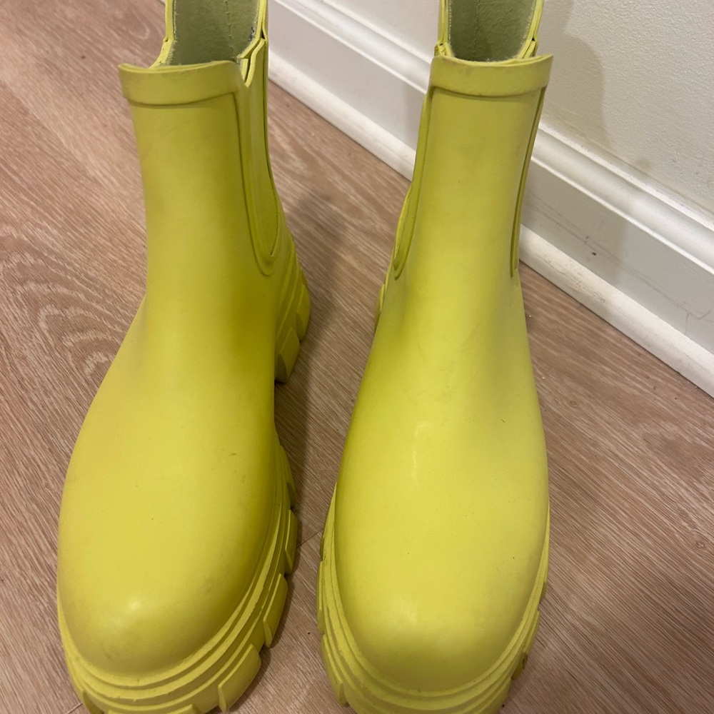 H&M Bright chartreuse Winter Boots - Picture 4 of 7